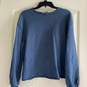 Universal Thread Crew, Size Small